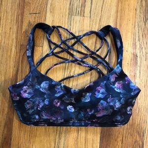 Lululemon Free To Be Bra